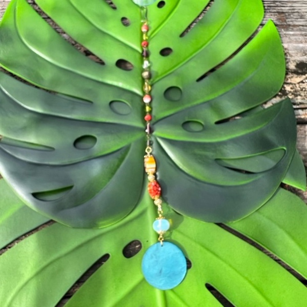 Elegant Multicolor Beaded Necklace